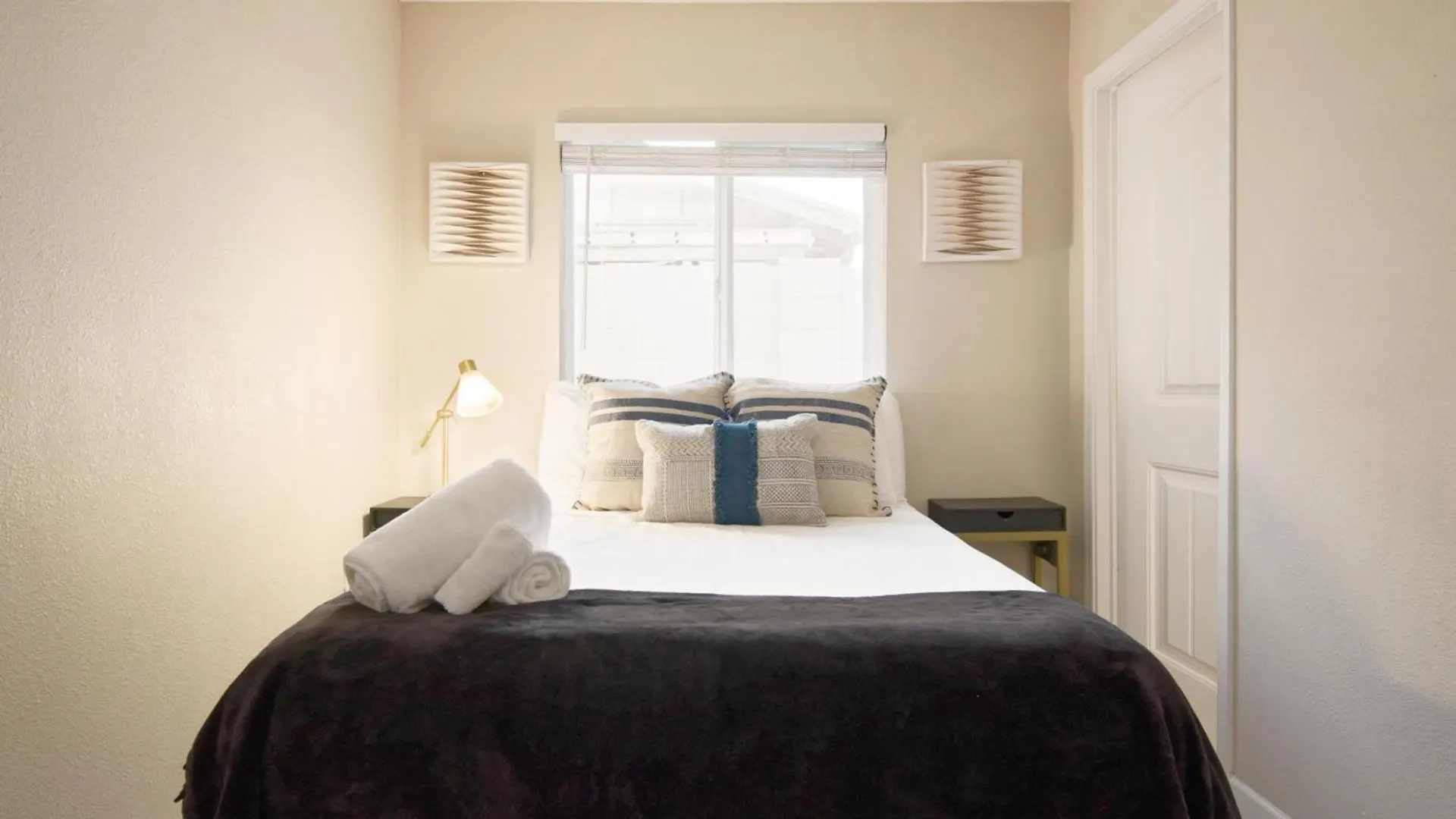 Old Town Saguaro - Private Pool, Fire Pit & Games Villa Scottsdale